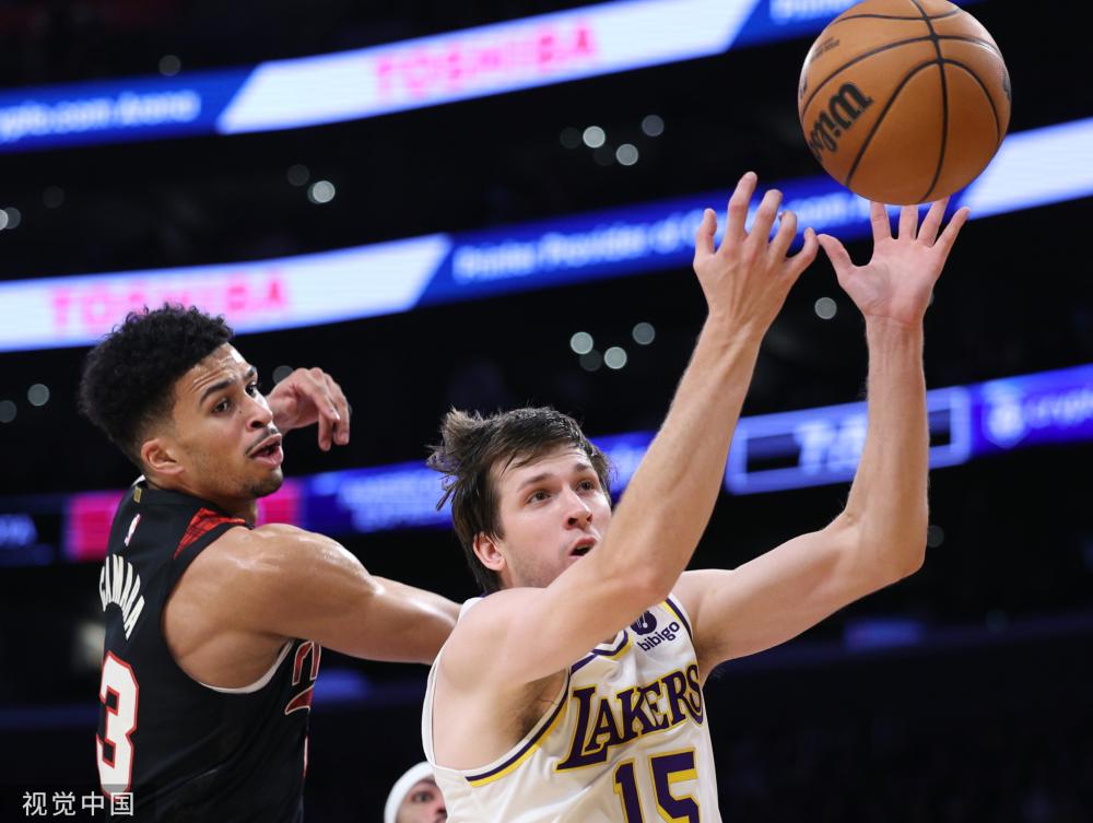 并在本赛季 并在本赛季