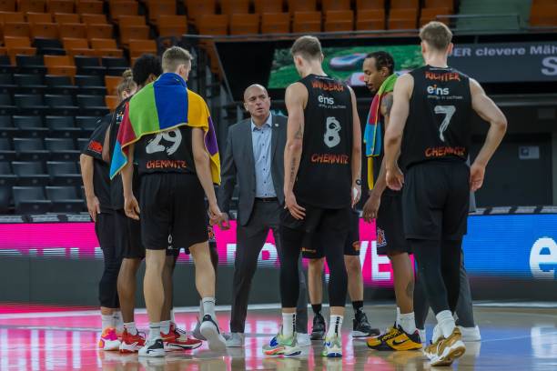 为西甲榜首 为西甲榜首